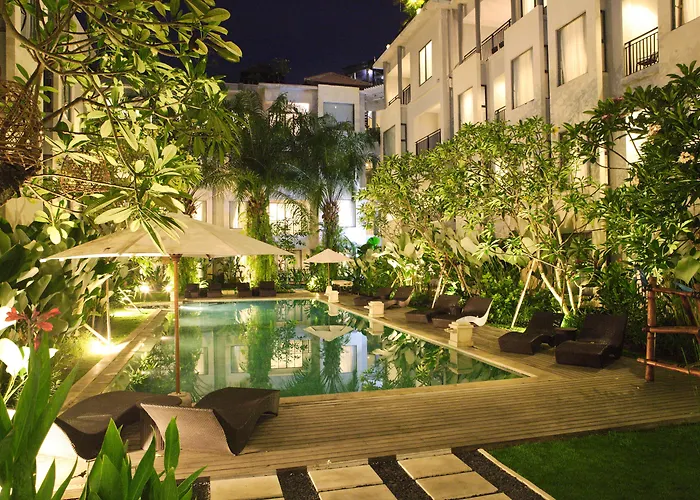 Apartahotel Umalas & 3*